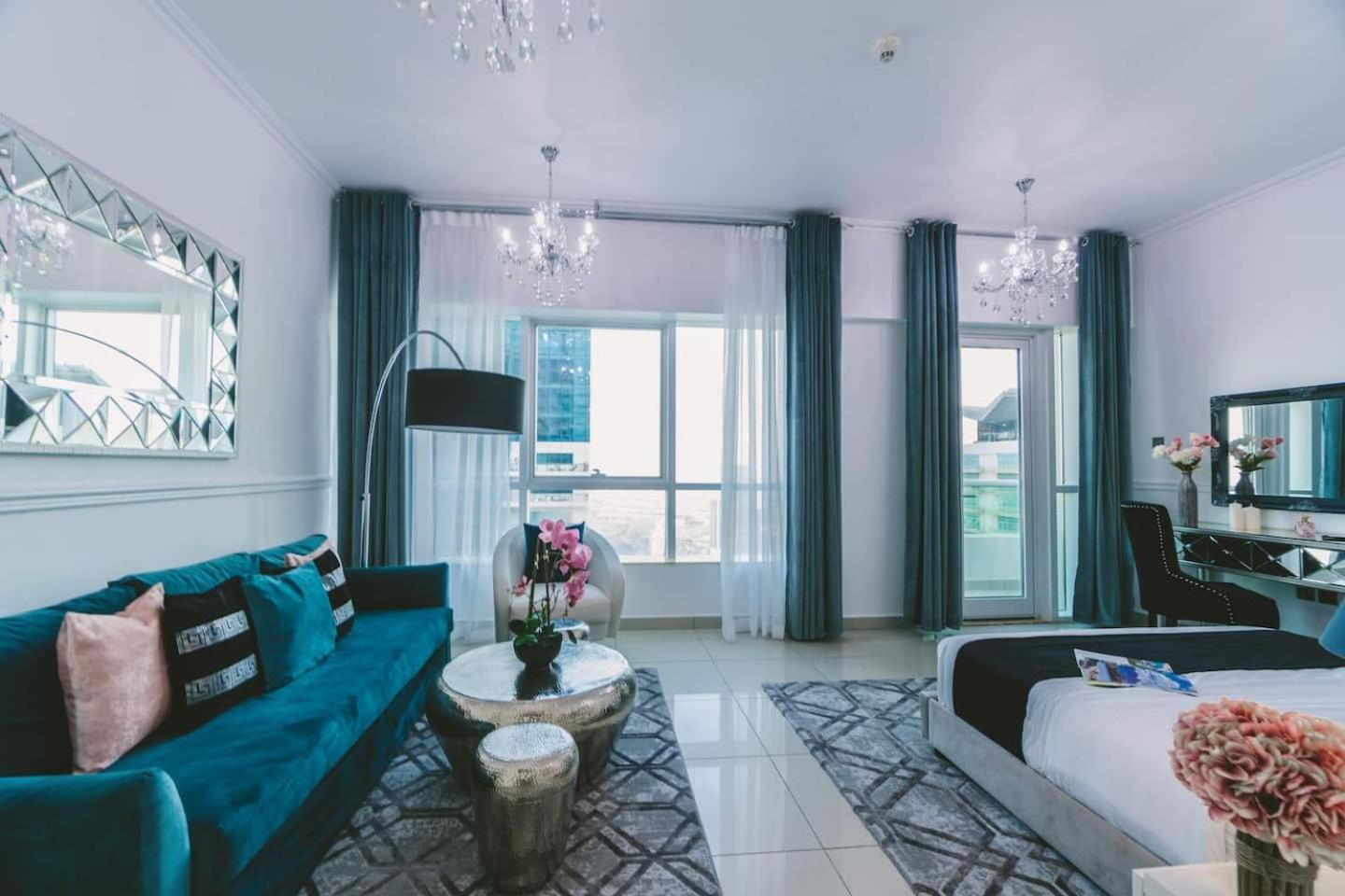 Pristine Apartment Sunrise View At 51St 두바이 외부 사진